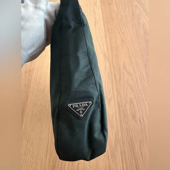 Prada nylon shoulder bag - Picture 8 of 14